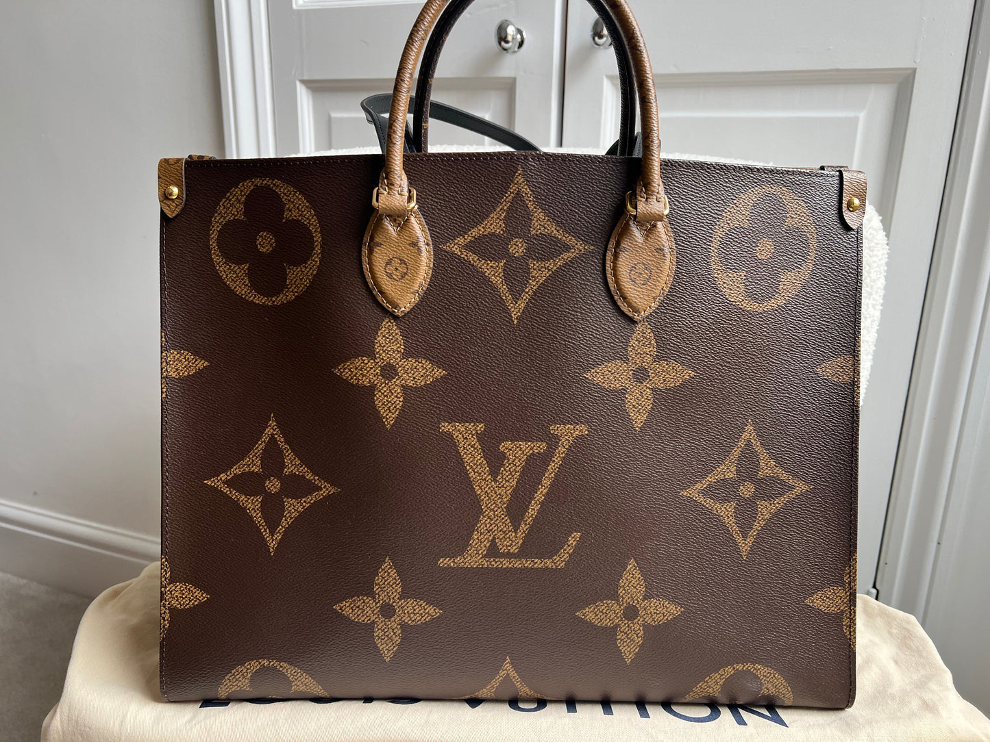 Louis Vuitton On the Go GM Monogram (RRP £2,390)