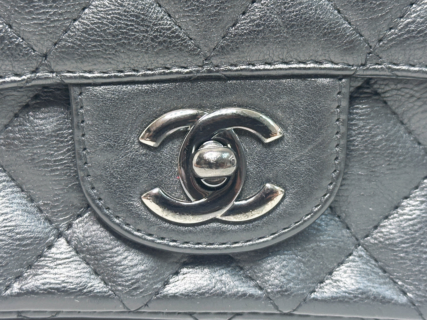 Chanel Quilted Mini Square Flap So Black Crumpled Calfskin 2417 holo card