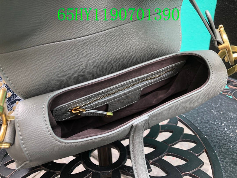 Christian Dior Luxury Bag - The Tote   520