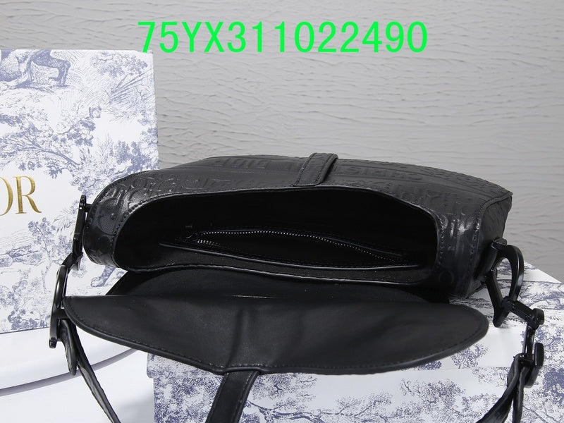 Christian Dior Luxury Bag - The Tote   437