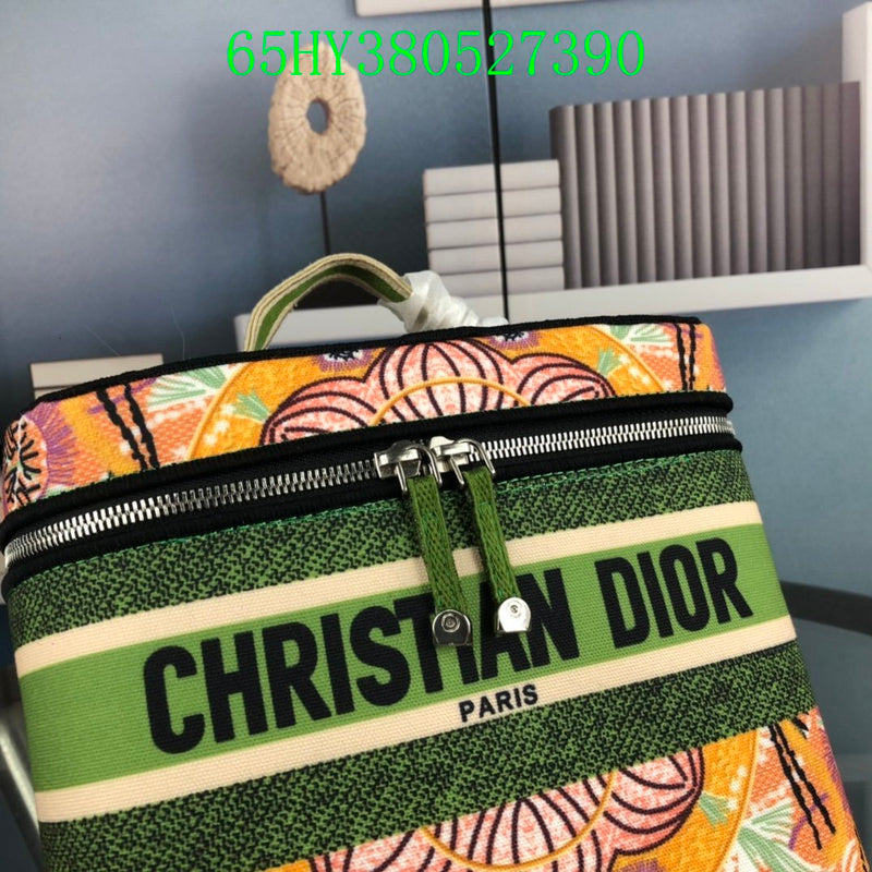 Christian Dior Luxury - The Tote   679