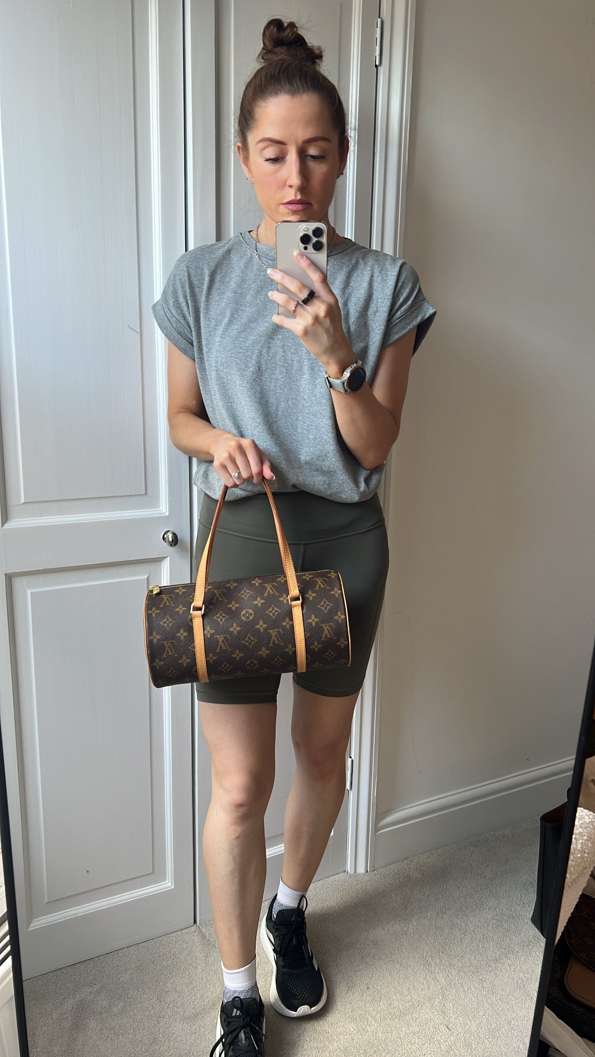 Louis Vuitton Papillon 30 Monogram