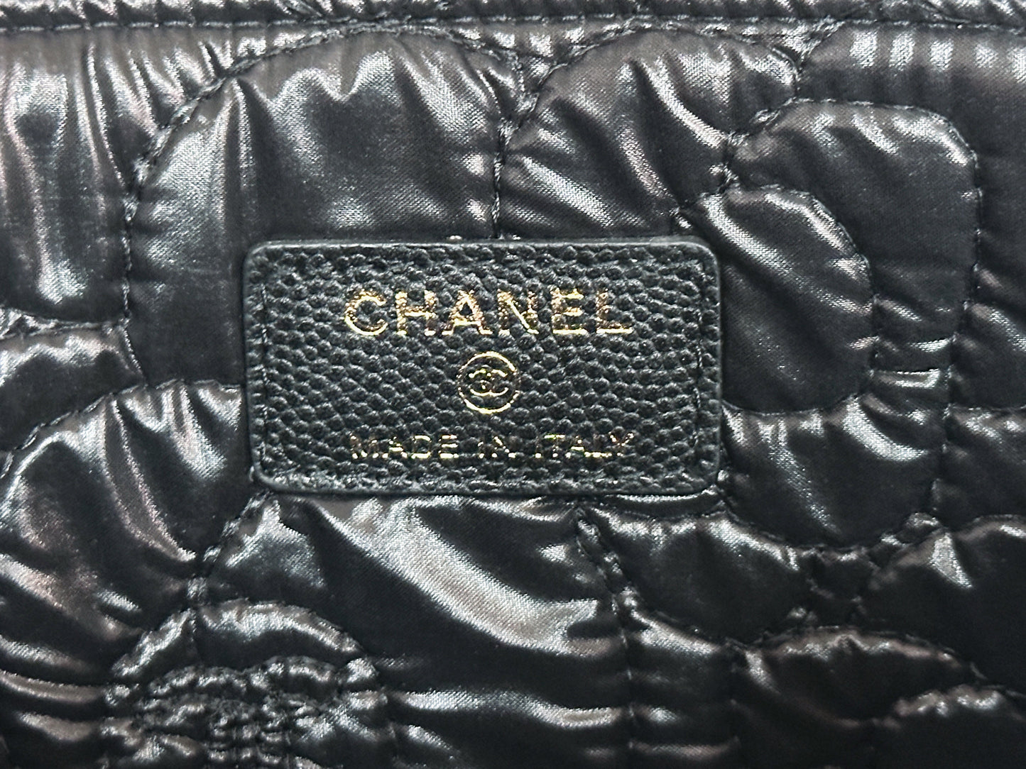 CHANEL Caviar Camellia Embossed Medium Cosmetic Case Black 2285 holo card