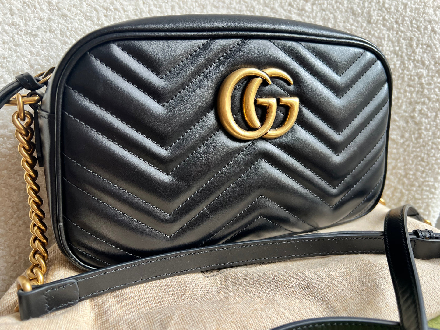 Gucci GG Black Marmont Small Shoulder Bag (RRP £1440)