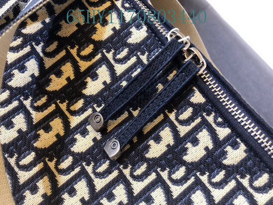 Christian Dior Luxury - The Tote   695