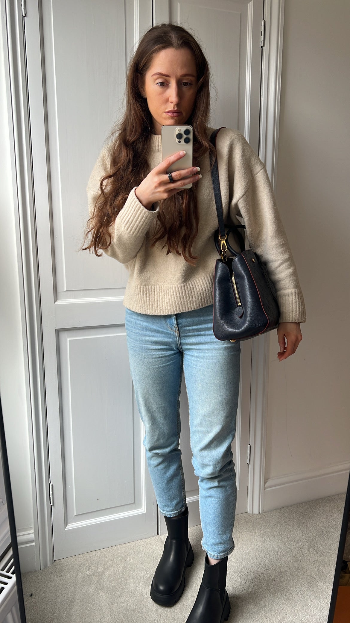 Louis Vuitton Montaigne MM in Navy Monogram Empreinte (RRP £2120)