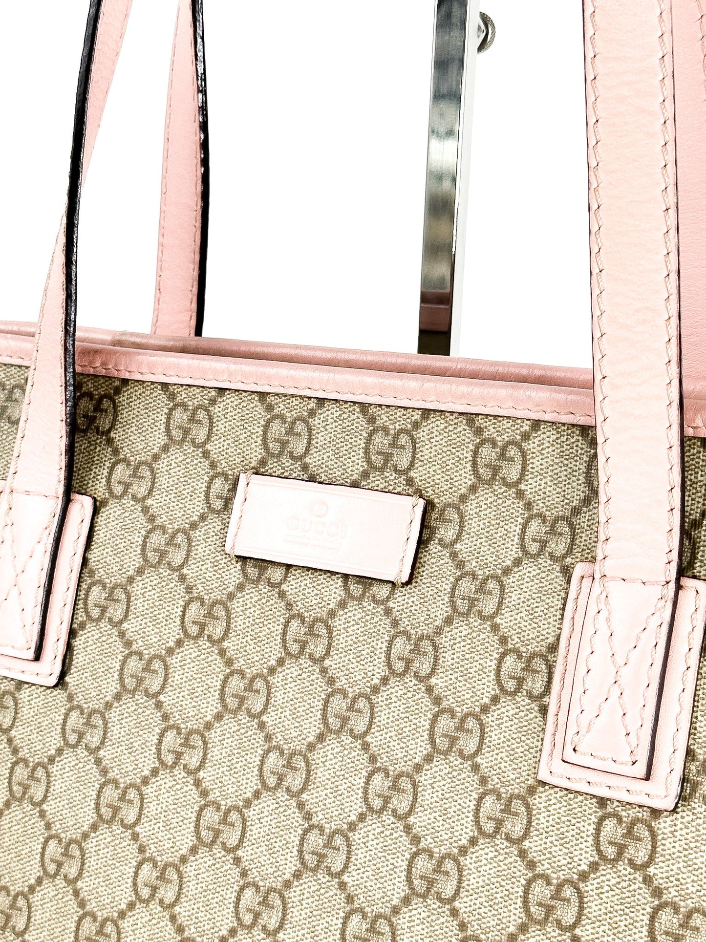 Gucci GG Supreme Large Monogram Tote Bag