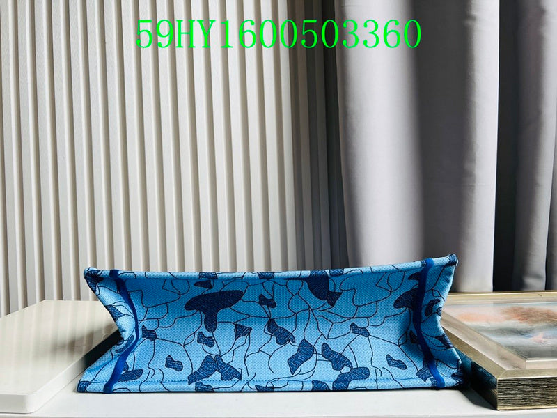 Christian Dior Luxury Bag - The Tote   289