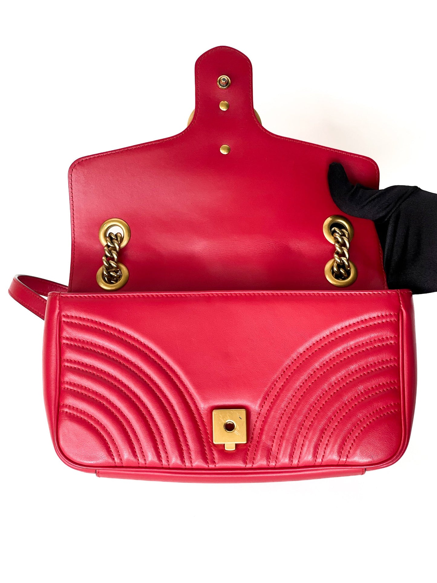 Gucci GG Marmont Small Matelasse Shoulder Bag