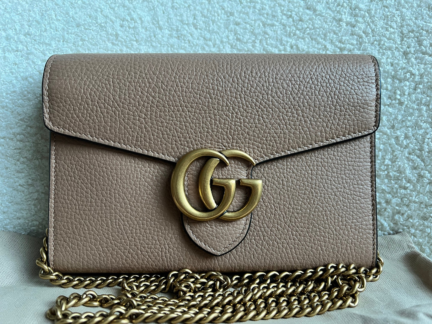 Gucci Beige GG Marmont Chain Wallet (RRP £1095)