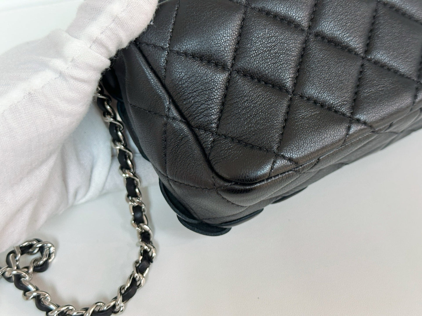 CHANEL Camellia Lambskin Patent Around Flap Crossbody Bag holo card 2246