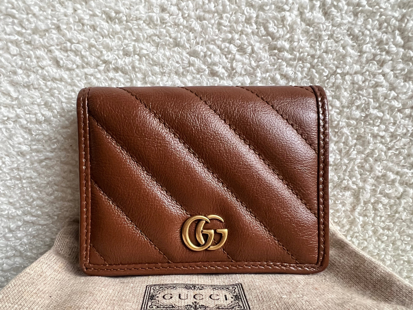 Gucci GG Brown Marmont Matelassé Card Case Wallet (RRP £380)
