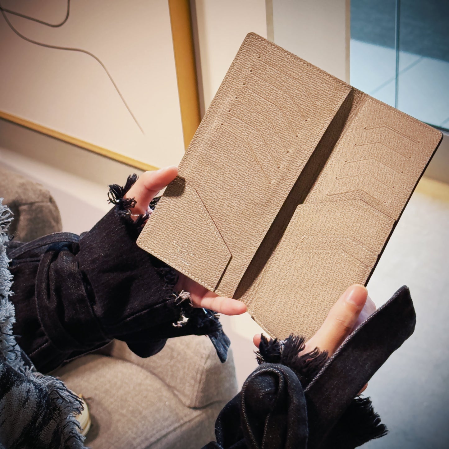 Louis Vuitton Taiga Leather Grey Wallet TWS