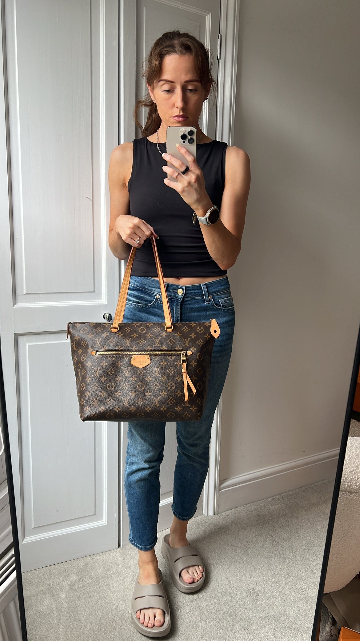 Louis Vuitton Lena Tote MM Monogram