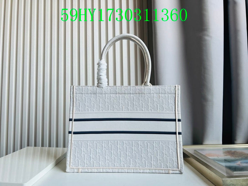 Christian Dior Luxury Bag - The Tote   227