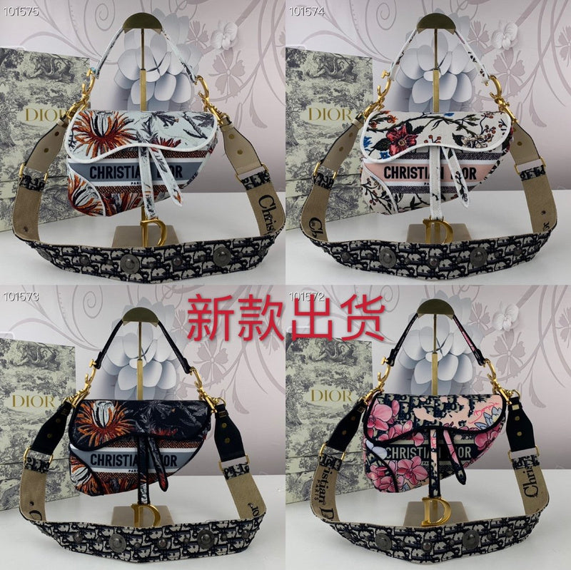 Christian Dior Luxury Bag - The Tote   571