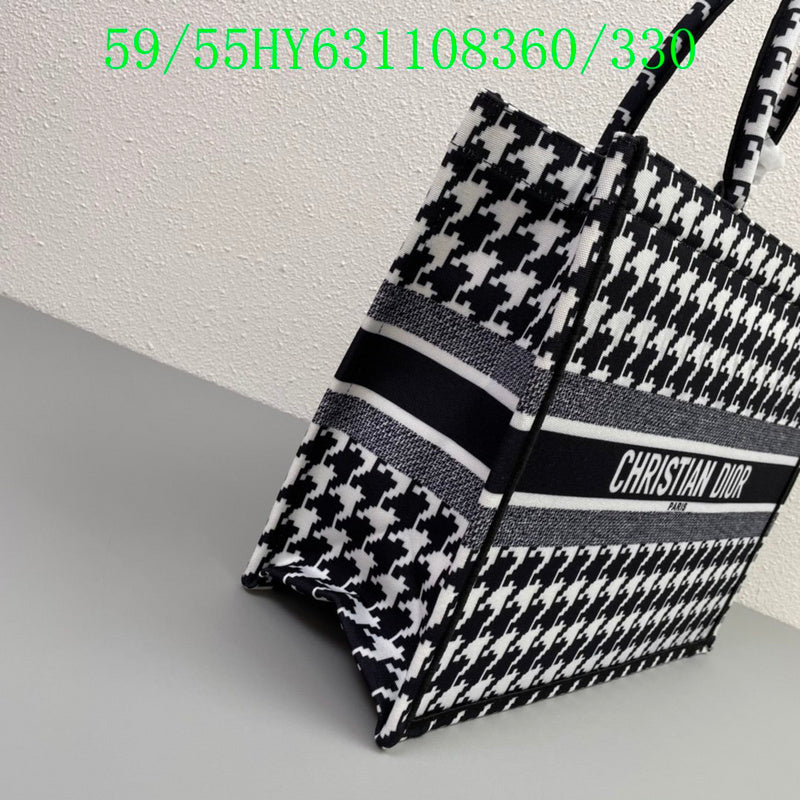 Christian Dior Luxury Bag - The Tote   377