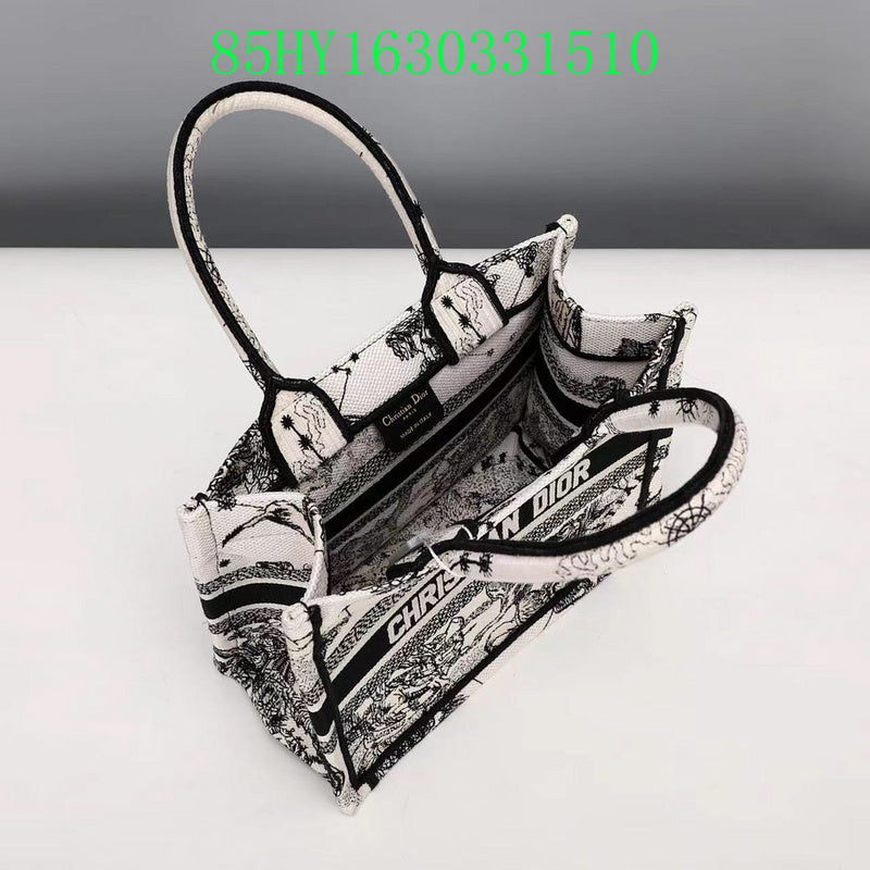 Christian Dior Luxury Bag - The Tote   310