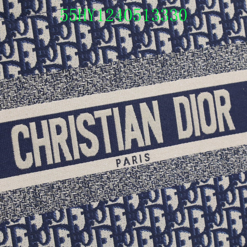 Christian Dior Luxury Bag - The Tote   210