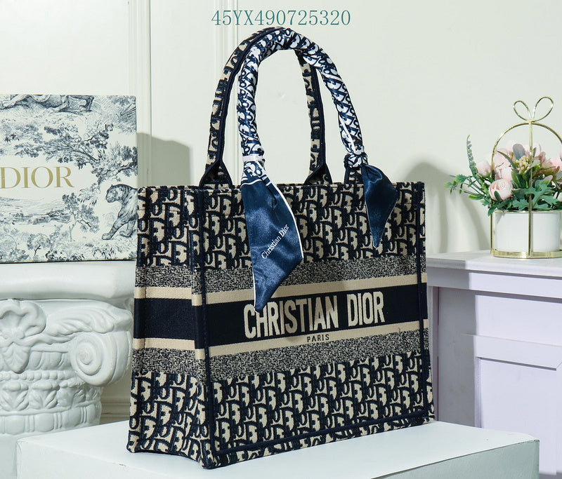 Christian Dior Luxury Bag - The Tote   405