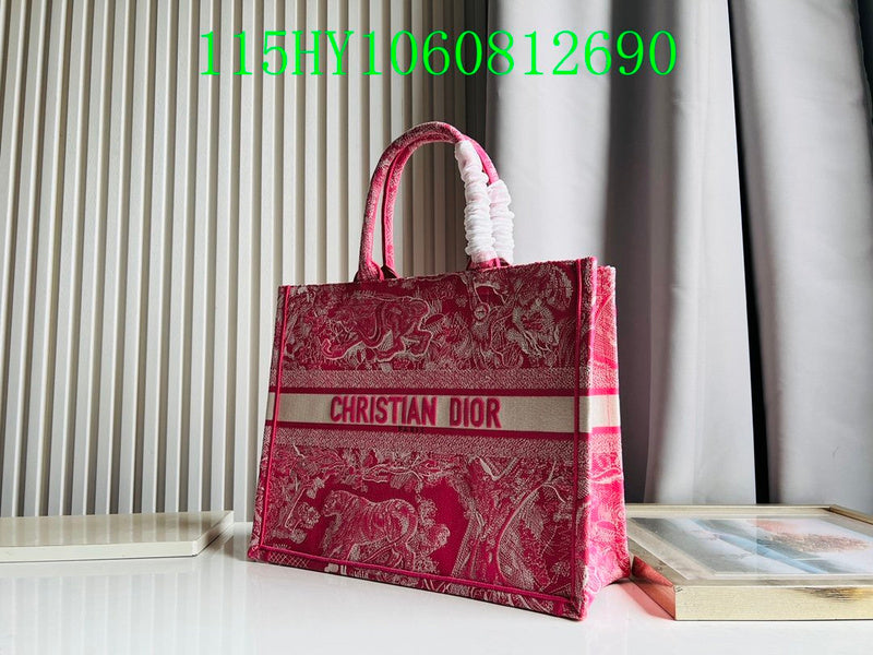 Christian Dior Luxury Bag - The Tote   259