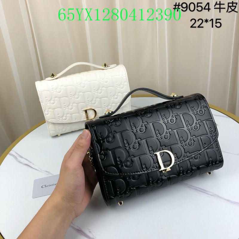 Christian Dior Luxury - The Tote   668