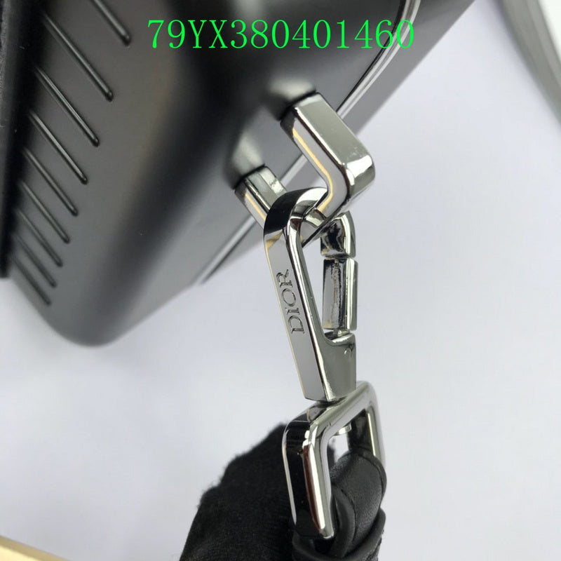 Christian Dior Luxury - The Tote   686