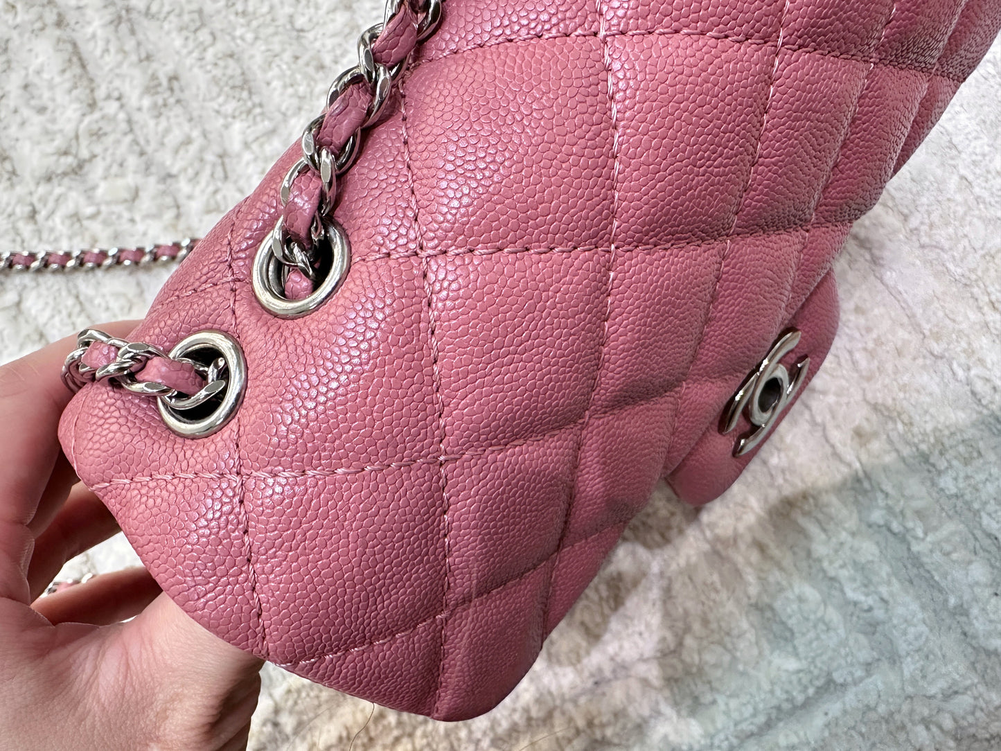 CHANEL Caviar Quilted Small Urban Companion Flap Pink