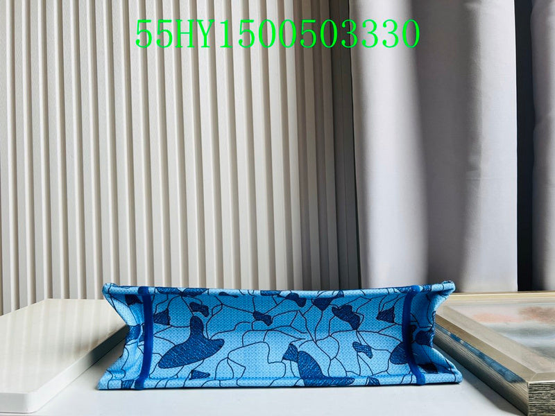 Christian Dior Luxury Bag - The Tote   291