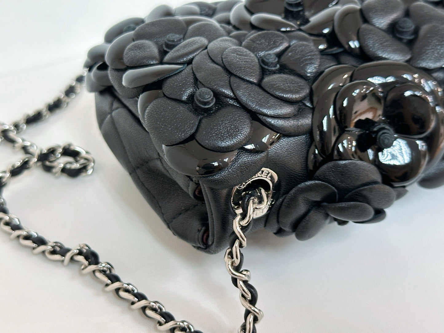 CHANEL Camellia Lambskin Patent Around Flap Crossbody Bag holo card 2246