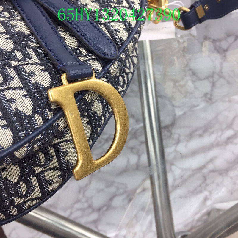 Christian Dior Luxury Bag - The Tote   460