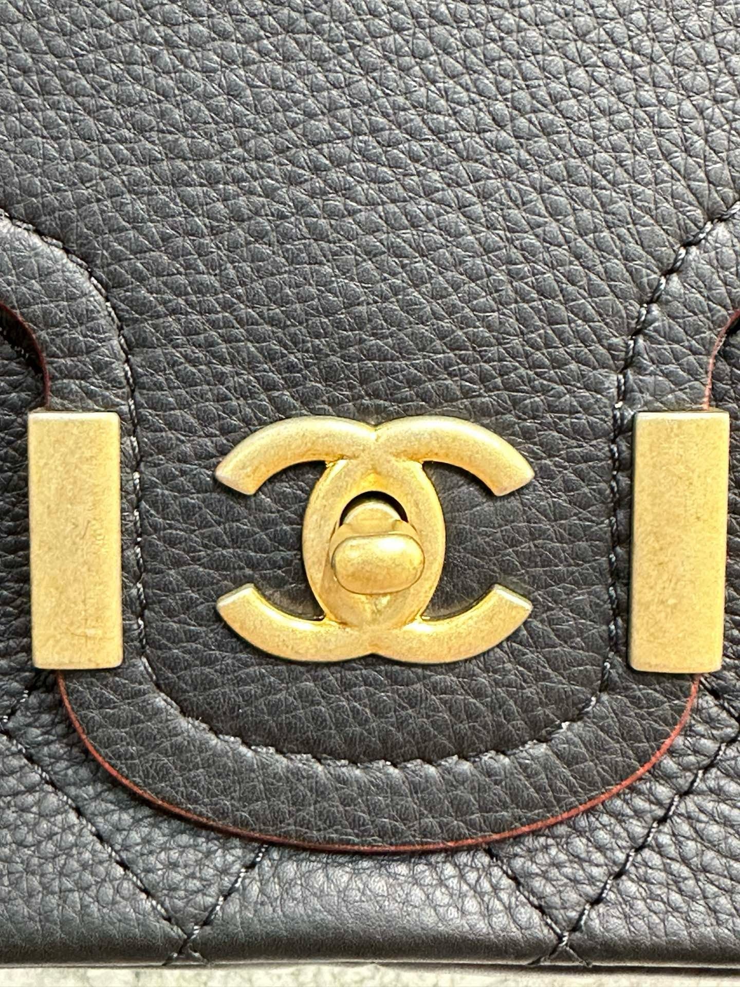Chanel Archi Chic Flap Bag Quilted Grained Calfskin Medium