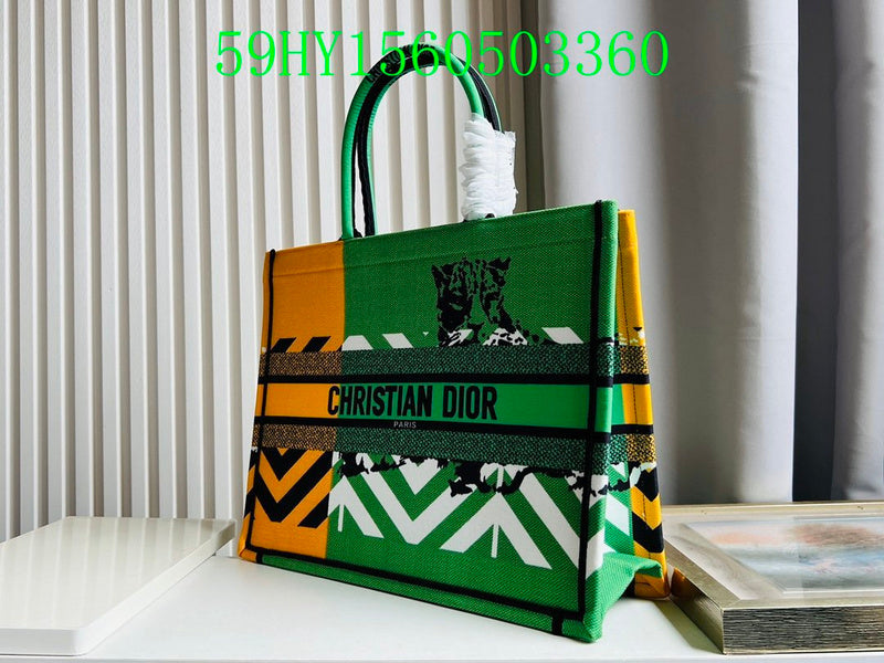 Christian Dior Luxury Bag - The Tote   283