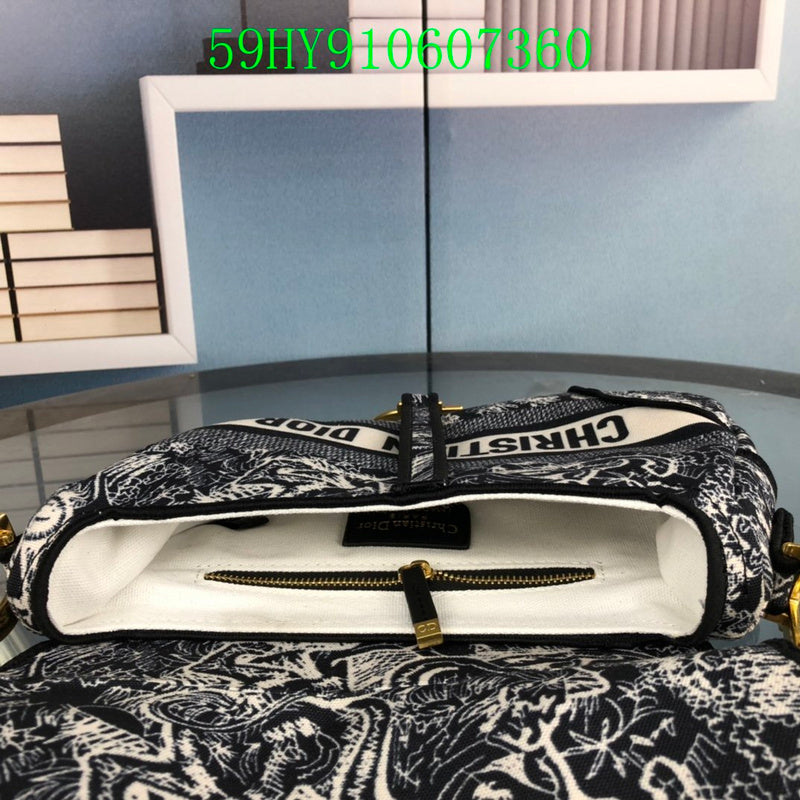 Christian Dior Luxury Bag - The Tote   529