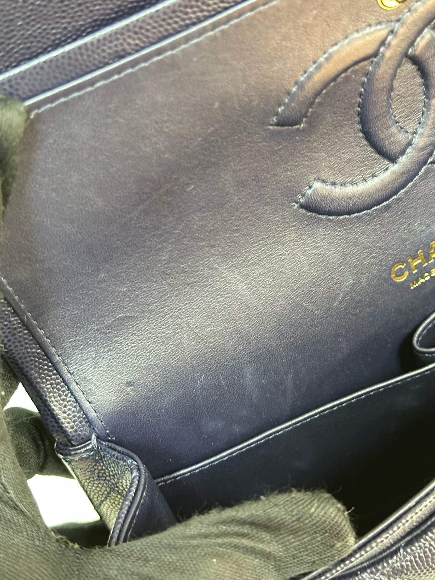 Chanel Medium Classic Caviar Double Flap Navy Blue Bag LSHW  2021year Microchip