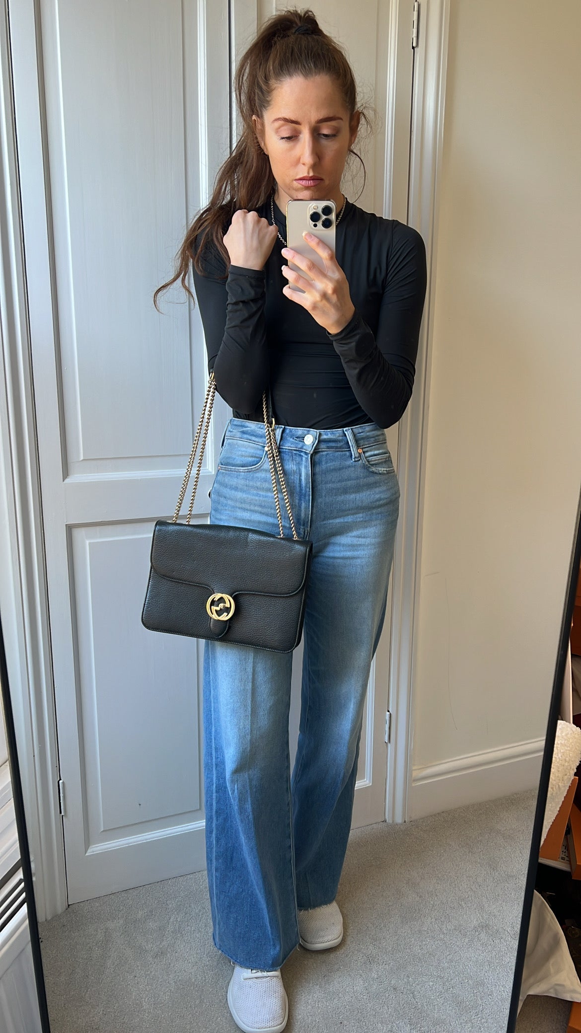 Gucci Interlocking GG Black Medium Shoulder Bag