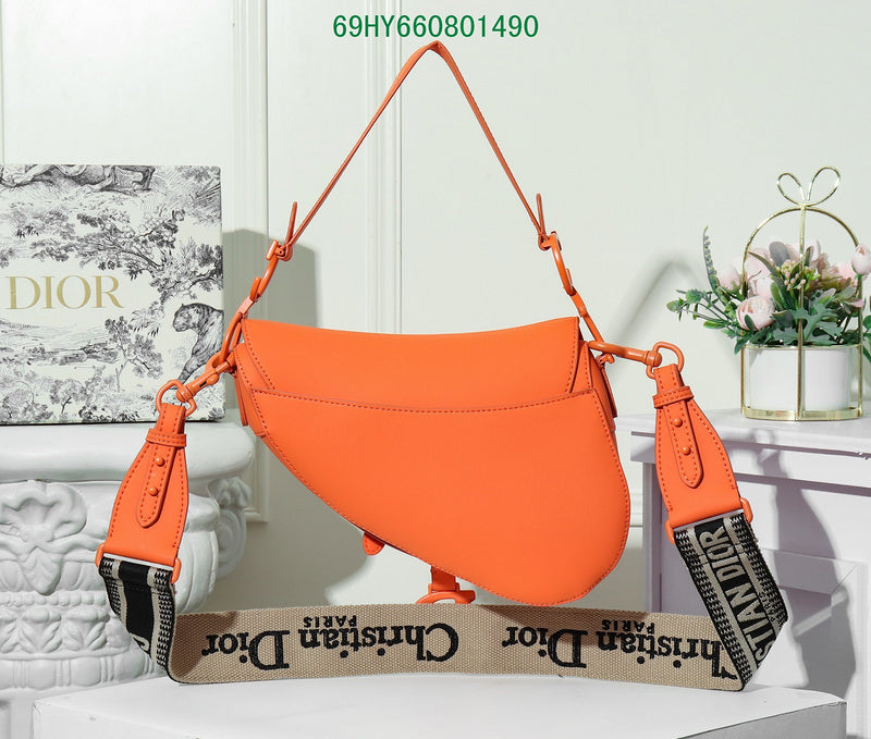 Christian Dior Luxury - The Tote   582