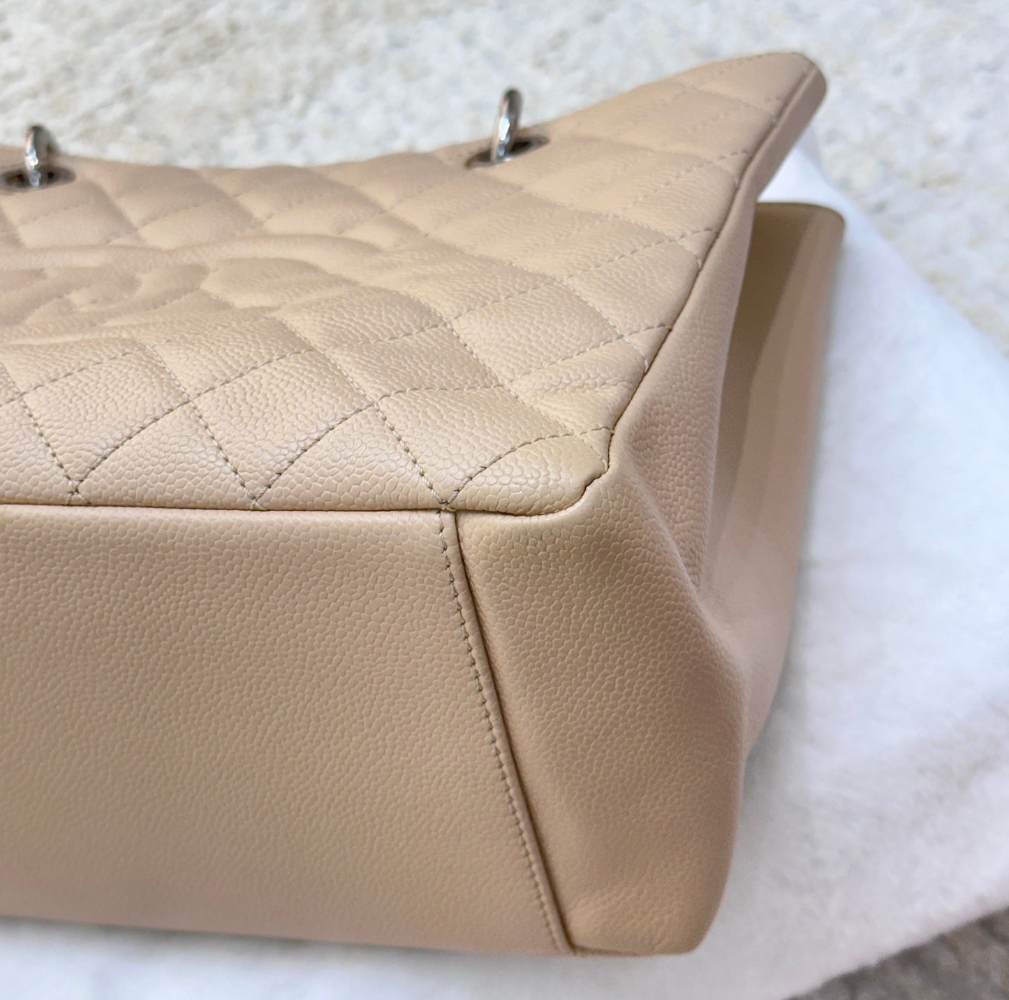 Chanel GST Beige Caviar Shw Bag