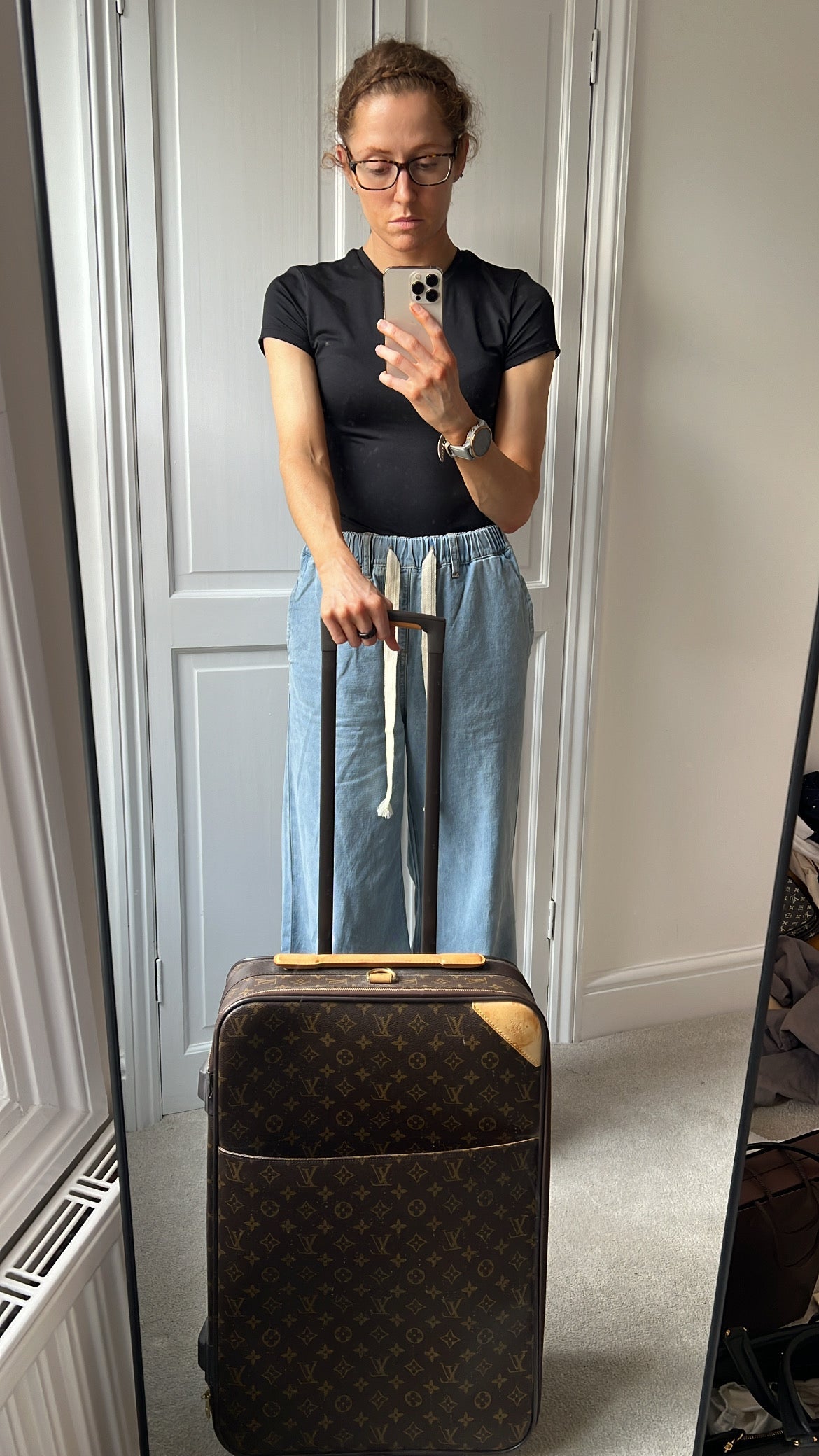 Louis Vuitton Pegase 55 Suitcase Monogram (RRP £2,250)