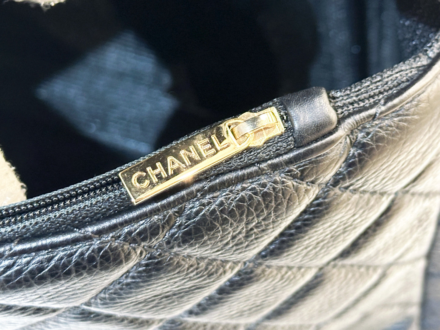 Chanel 2017 Calfskin Quilted XXL Travel Flap shoulder bag Black GHW 2382 holo card