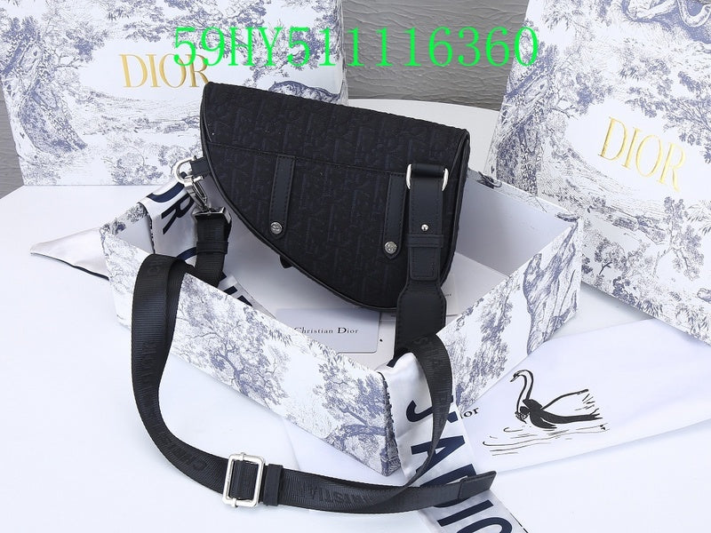 Christian Dior Luxury Bag - The Tote   489