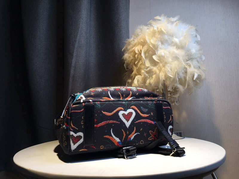 Christian Dior Luxury - The Tote   760