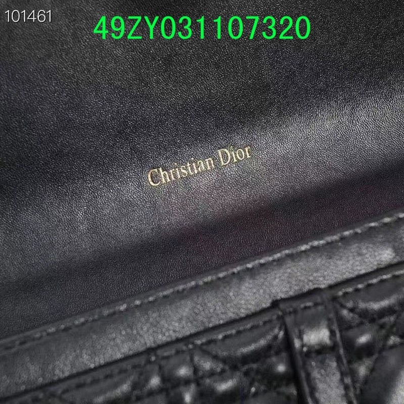 Christian Dior Luxury - The Tote   652