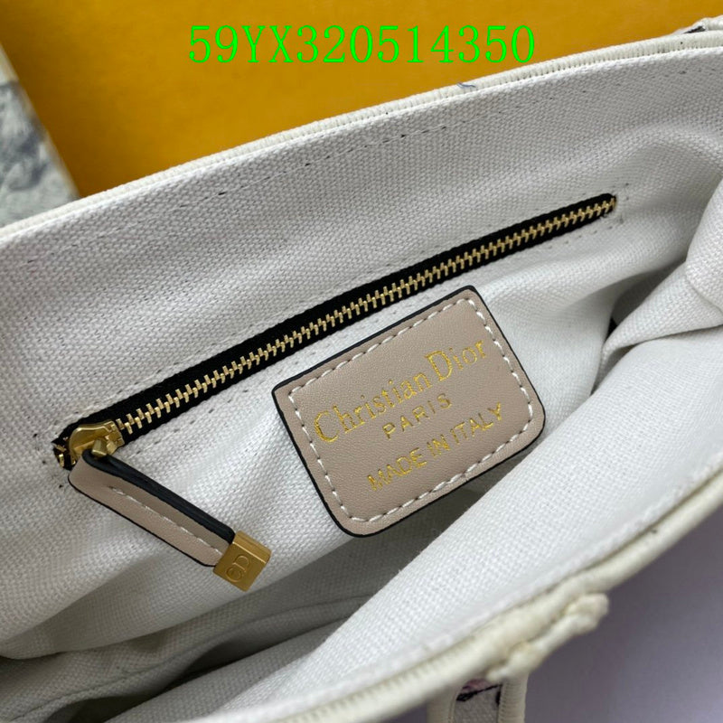 Christian Dior Luxury Bag - The Tote   441