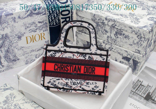 Christian Dior Luxury Bag - The Tote   408