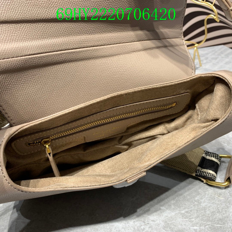 Christian Dior Luxury Bag - The Tote   422