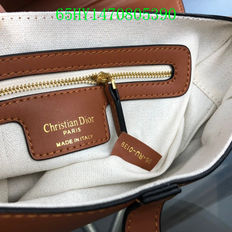 Christian Dior Luxury Bag - The Tote   499