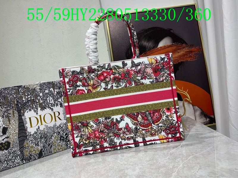 Christian Dior Luxury Bag - The Tote   372