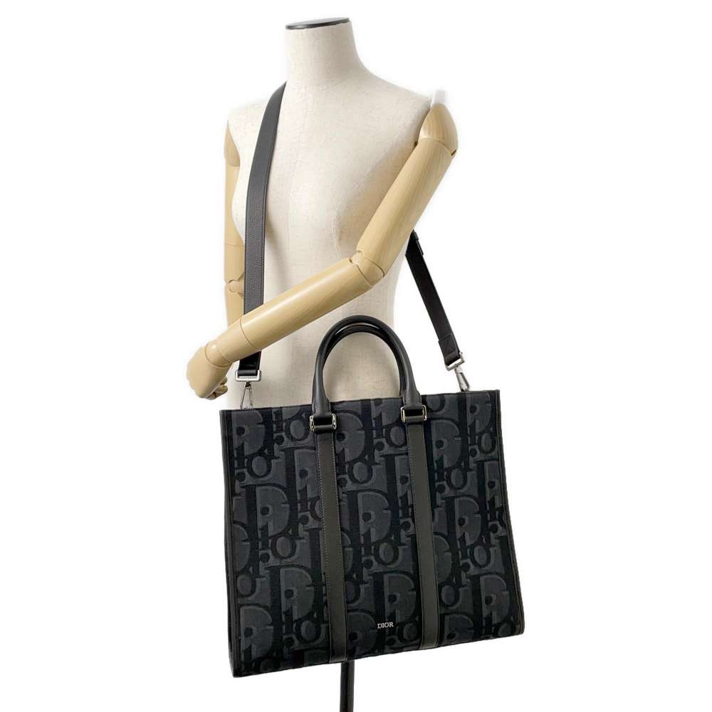 Dior East West Tote Bag Black 1ESSH232YXL_H03E Canvas Leather