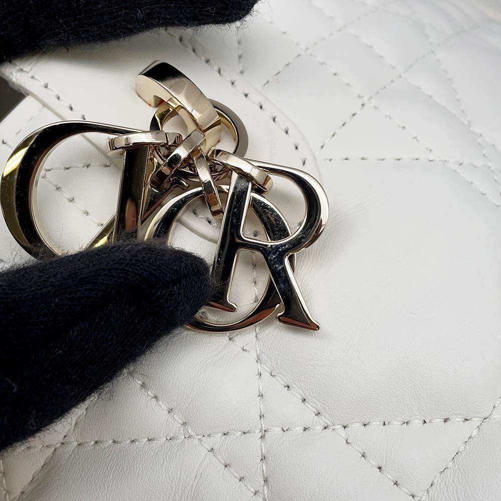 Dior To Jules Macrocannage White M2822OSHJ Calf Leather Size Small